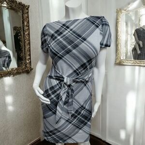 Elegant Plaid Gray Dress